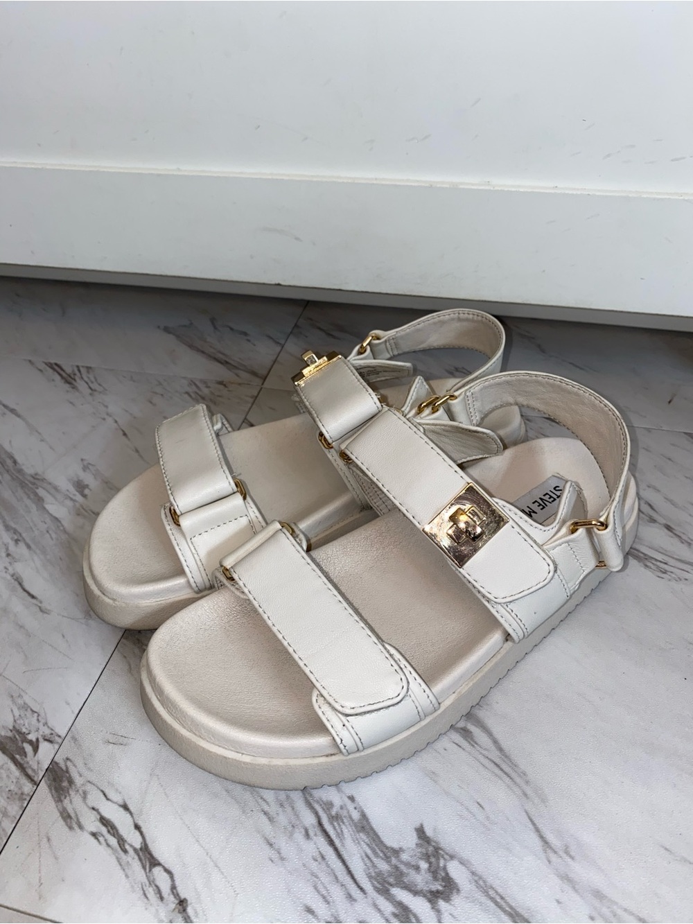 Steve Madden Mona sandals